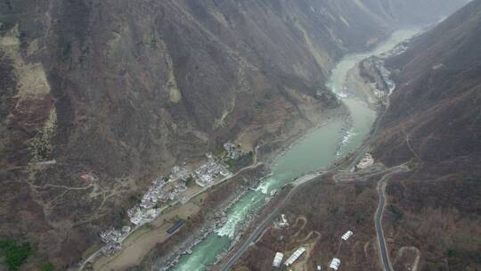 航拍川西峡谷