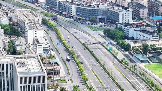 航拍城市高架桥隧道车流车辆行驶运输快速路