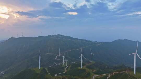 山上的风车 风电 风力发电场航拍