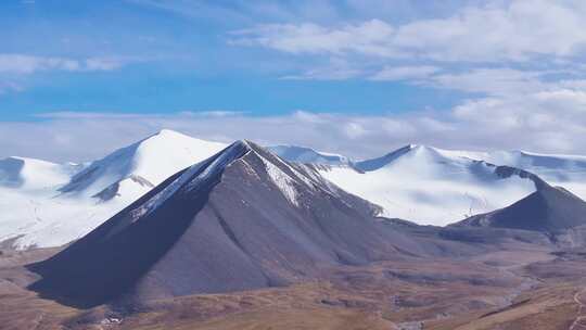 航拍青海高原雪山2视频素材模板下载