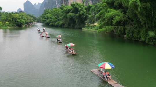 航拍桂林阳朔遇龙河竹筏漂流