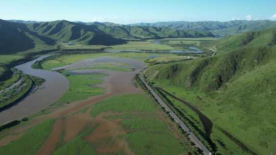 四川阿坝红原大草原白河航拍自然风光