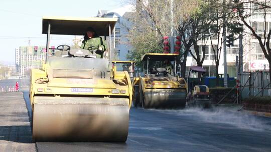 工程施工道路修路铺油