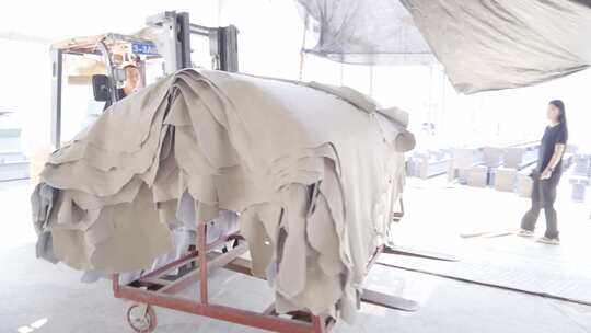 制造业 皮革生产 工厂   皮革厂  皮革工艺