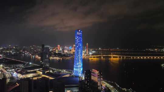 珠海中心大厦夜景航拍城市夜晚摩天大楼灯光