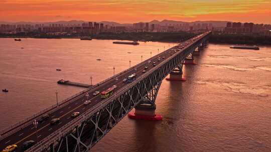 南京长江大桥晚霞夜景航拍风光