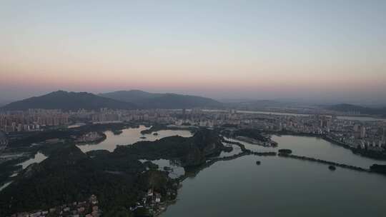 广东肇庆城市日落晚霞夕阳航拍