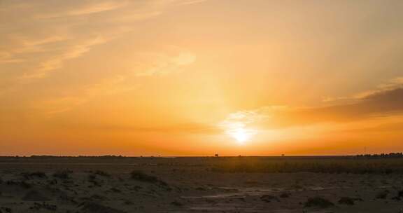 4k沙漠黄昏日落夕阳延时