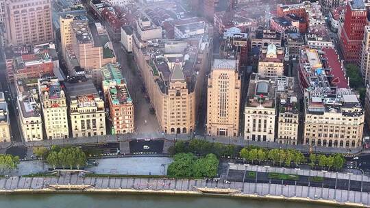 上海万国建筑群海关大楼和平饭店航拍