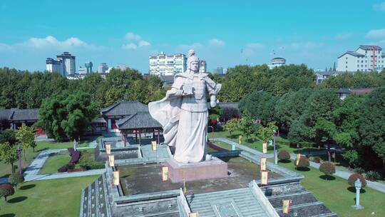 陕西汉中汉台区拜将坛汉大将韩信雕塑右环绕