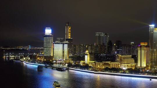 4K航拍厦门鹭江道灯光秀夜景