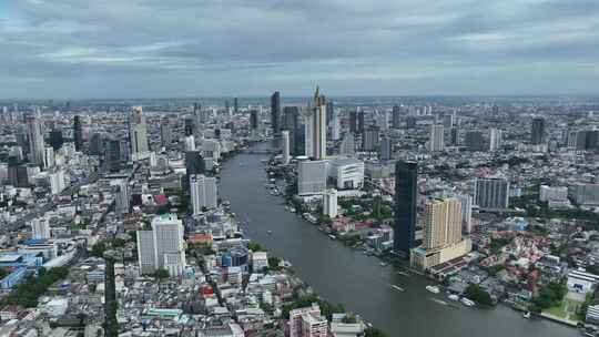 航拍泰国曼谷湄南河城市高楼天际线风光