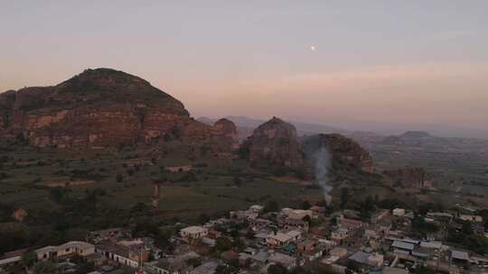 村庄，城镇，风景，悬崖