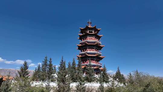 青海海西德令哈民族团结塔