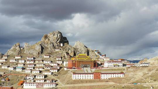 西藏丁青孜珠寺4k高清航拍素材