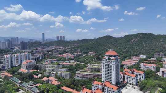 航拍福建厦门大学校园环境