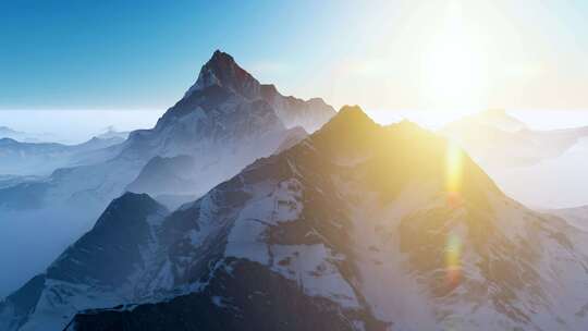 大气雪山 日照金山