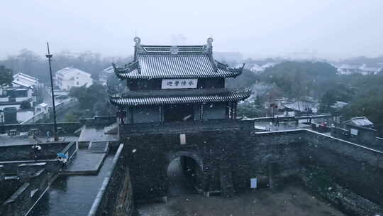 航拍苏州盘门雪景 苏州雪景