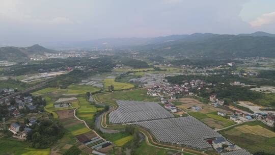 4K航拍连绵起伏丘陵山川