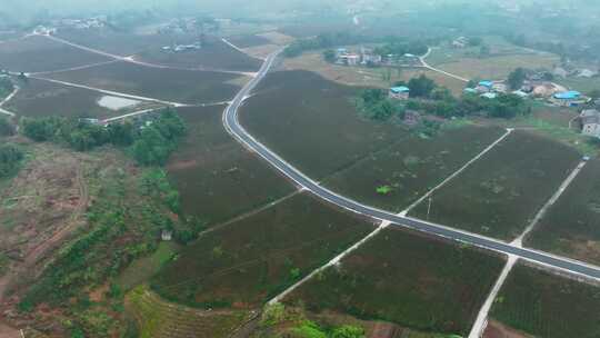 航拍乡村田野公路