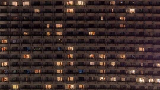 公寓大楼的夜景