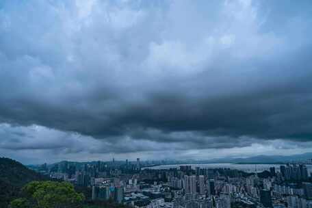 深圳城市上空风起云涌延时