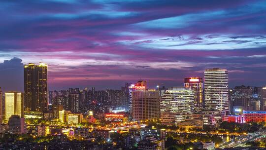 广州城市建筑夜景灯光与唯美晚霞日转夜延时