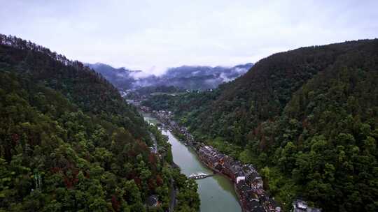 航拍湖南湘西凤凰古城