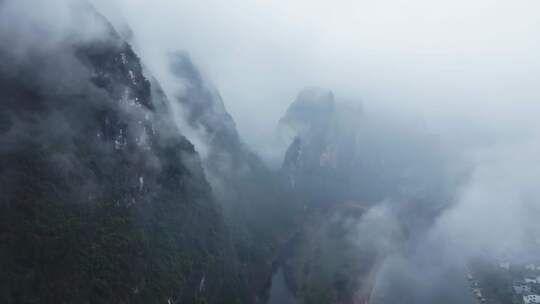 烟雨漓江航拍