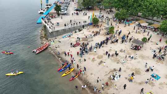 抚仙湖明星鱼洞风景区海边沙滩湖泊