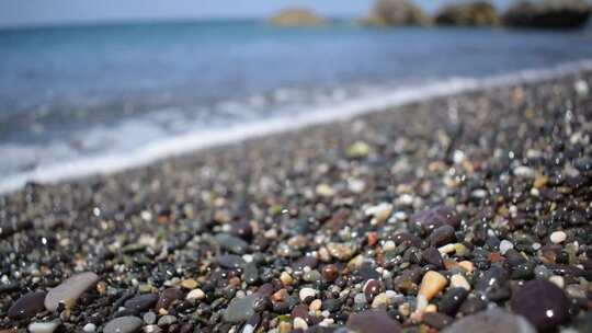 海边沙滩的鹅卵石