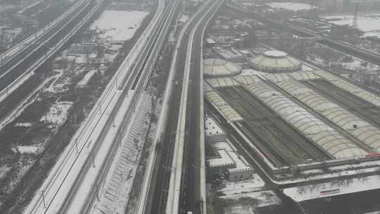 河北省石家庄市航拍城市道路雪景