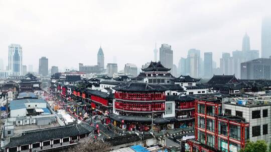 上海豫园城隍庙新年初雪上海雪景