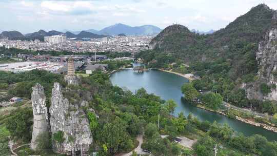 中国广西壮族自治区桂林市七星区穿山景区视频素材模板下载