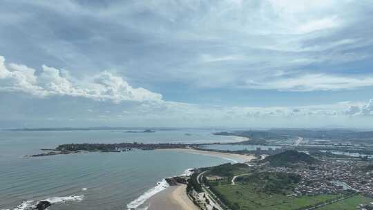 海岸线航拍大海沙滩海边风景海水浪花海浪潮