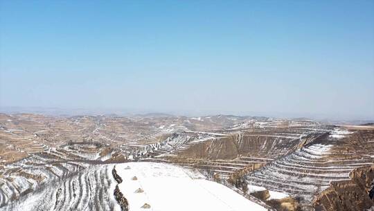 黄土高原雪山梯田航拍