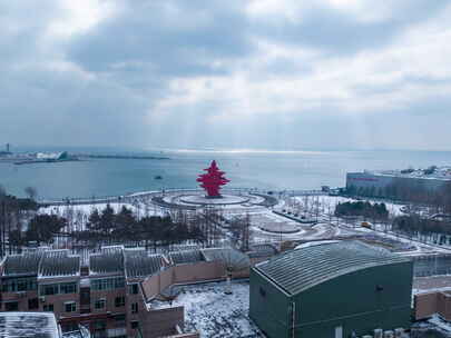 青岛五四广场冬天雪景