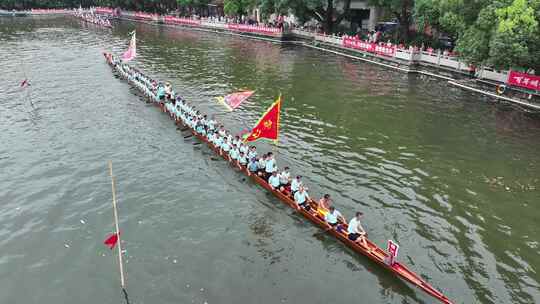 中国佛山市南海区漖表李氏宗祠龙舟景