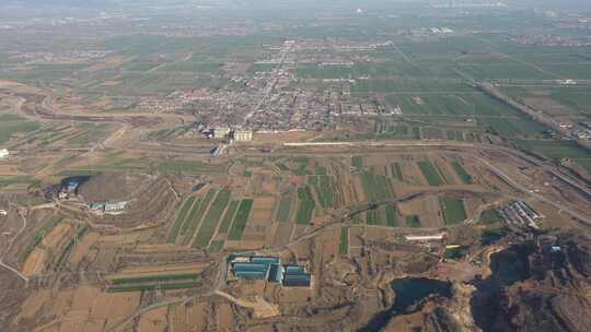 航拍 大棚 村庄 地 农田 高空 无人机飞行