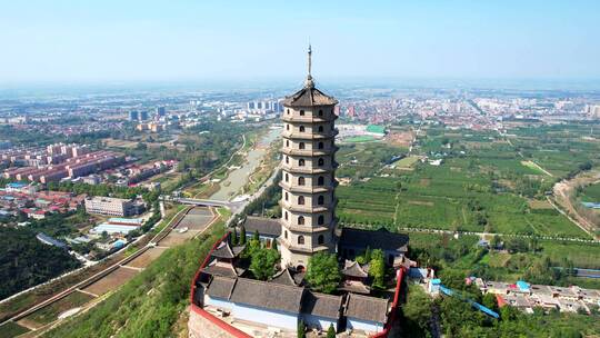 航拍山西夏县瑶台山古迹太虚观滑动变焦视频素材模板下载