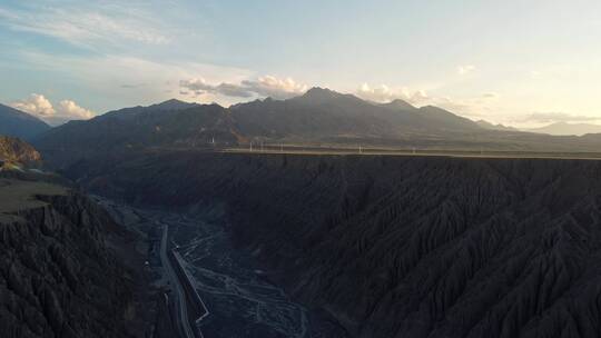 新疆奎屯独山子大峡谷