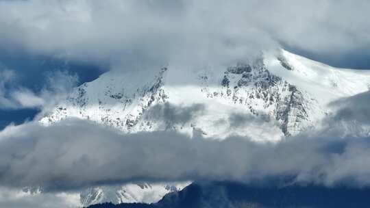 梅里雪山