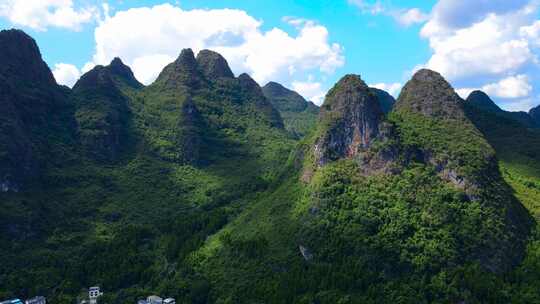 航拍广西桂林山水风光 漓江风景 山川河流