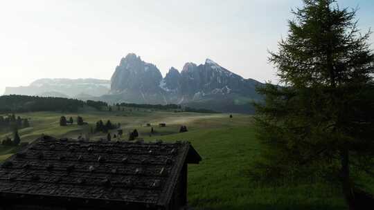 Dolomites，意大利，山脉，小屋
