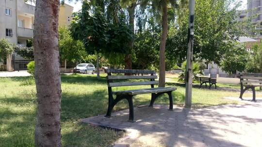 公园里的长椅