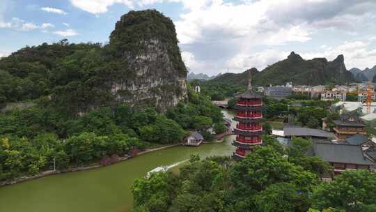 广西桂林木龙湖叠彩山航拍自然风光