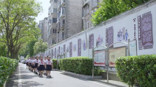 小学生校园生活老师教学课外游戏课堂学习