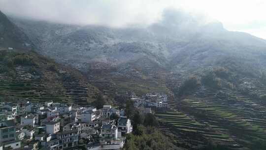 皖南梯田的第一场雪