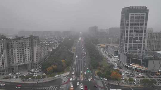 航拍雨雾天气下的昆山城镇风光