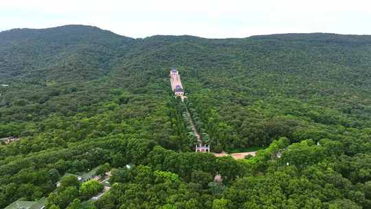 夏季航拍南京中山陵风景区的全貌